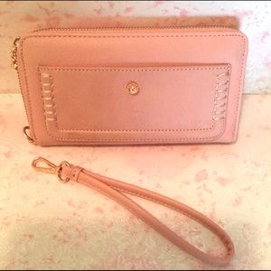 Women’s Lauren Conrad Wrislet/Wallet pink